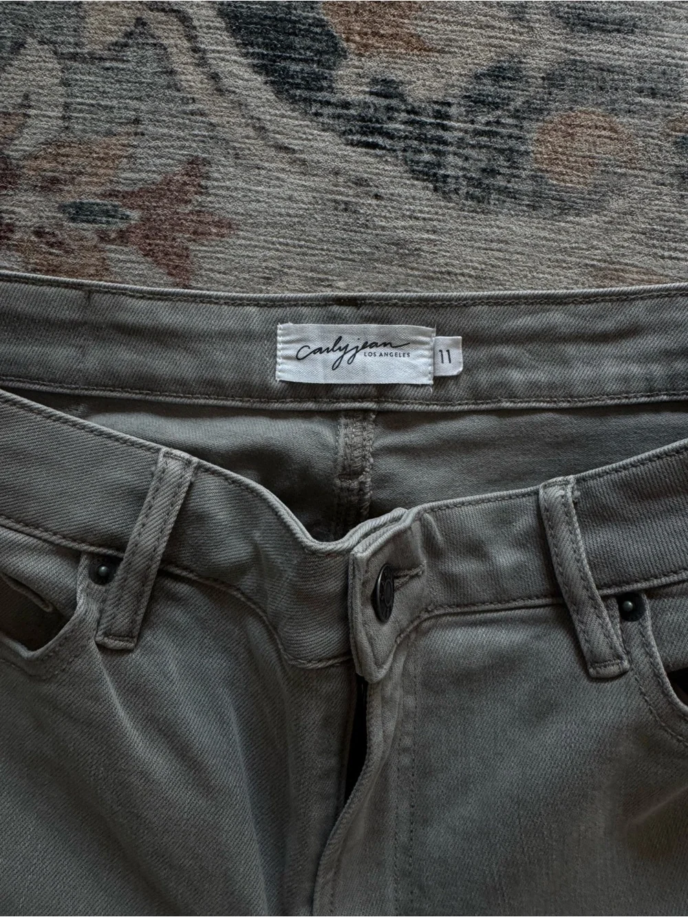 CJLA Dylan Dad Jeans in Stone